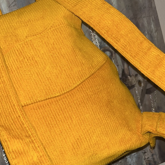 💛 🫦 💛• VALFRE x Love Thineself Vibes • 🫦♥️🫦 - Picture 3 of 10